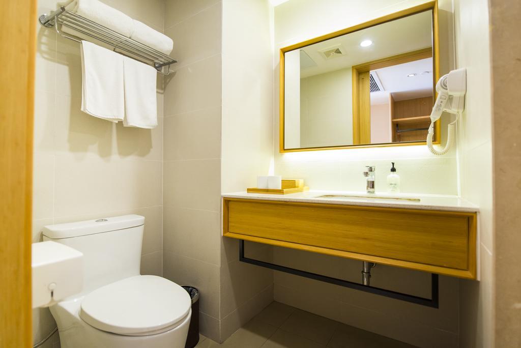 Ji Hotel Chengdu West Hi-Tech Zone Longhu Room photo