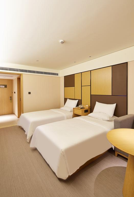 Ji Hotel Chengdu West Hi-Tech Zone Longhu Room photo